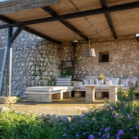 בית נופש Le Cupole טריקאסה